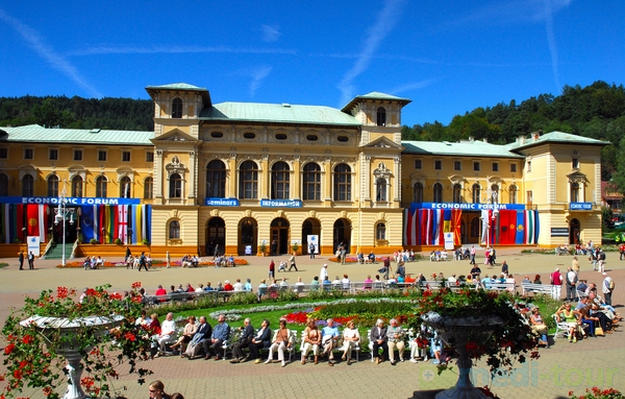 Stary Dom Zdrojowy w Uzdrowisku Krynica-Zdrój