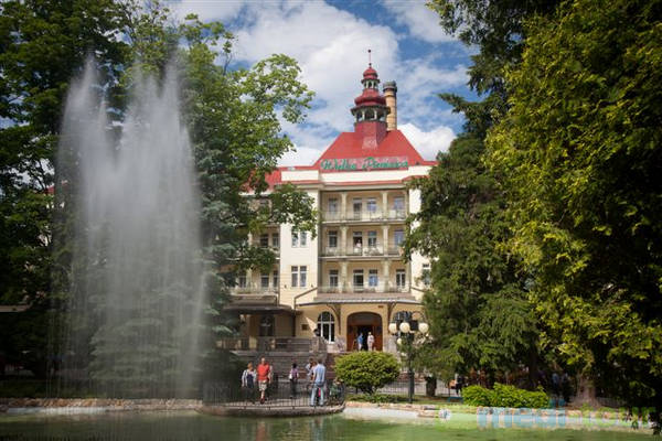 Sanatorium Wielka Pieniawa w Uzdrowisku Polanicy-Zdroju